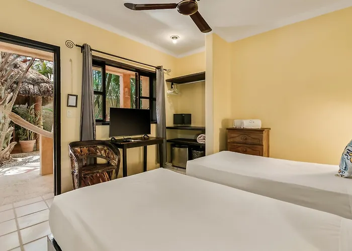 Barrio Latino Hotel Playa del Carmen